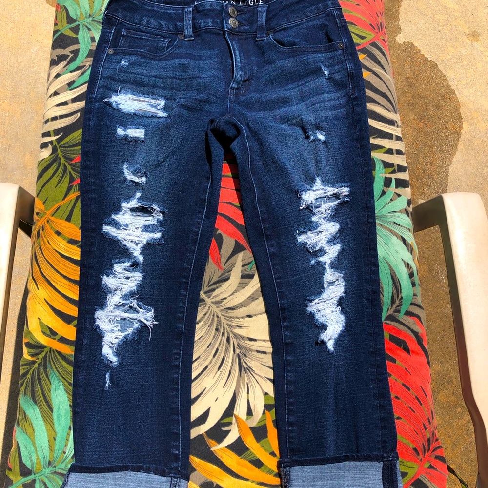 🌻American Eagle Artist Crop🌺